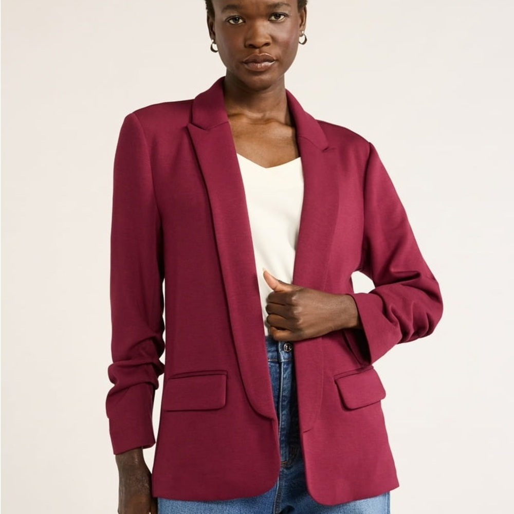 Scoop | Burgundy Ruched Sleeve Blazer – Size XS‎